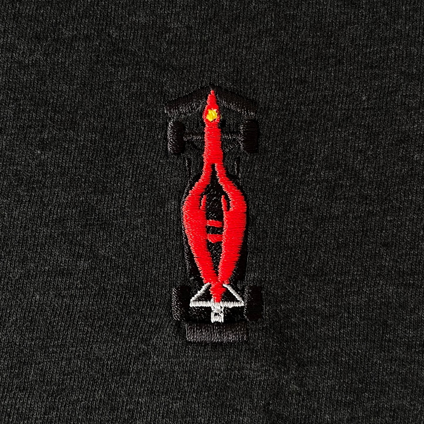22FER — T-shirt broderie